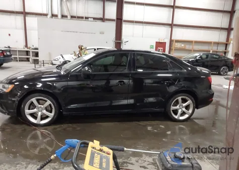 2015 Audi A3 1.8T Premium из США, поврежденный, VIN WAUACGFF1F1137593